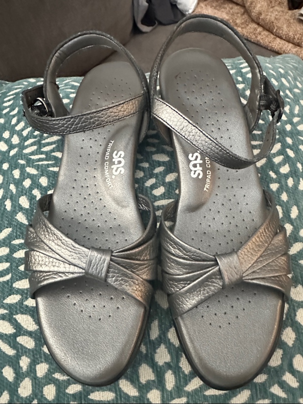 SAS Women's Black Knotted Ankle-Strap Sandals